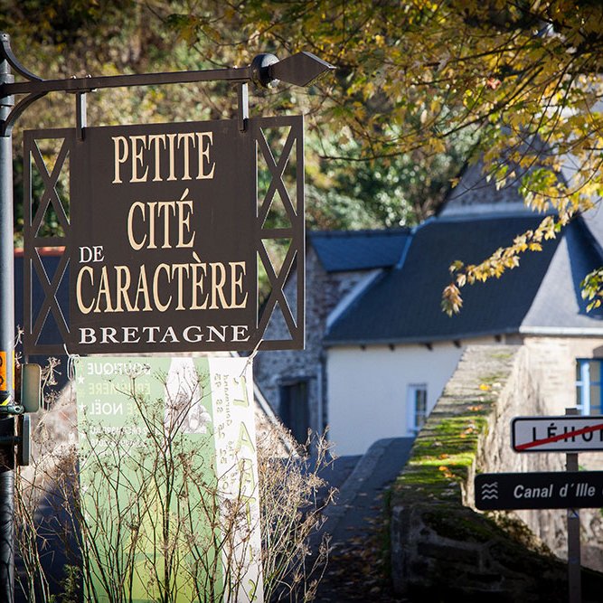 Vieux village de Léhon <small>© La Châtaigneraie - Chambres d'hôtes</small>